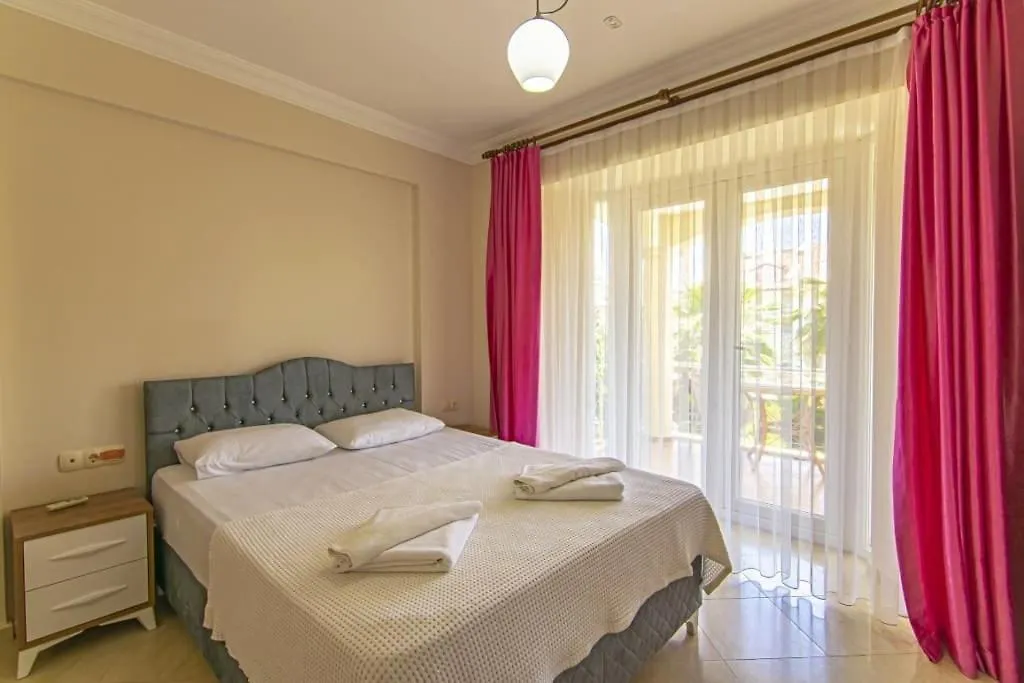 Calis'Ta Denize Sifir 8 Kisilik Villa Pearl 8 페티예