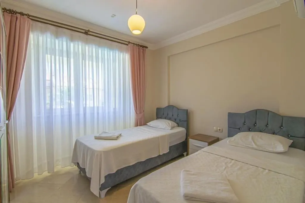 Calis'Ta Denize Sifir 8 Kisilik Villa Pearl 8 페티예