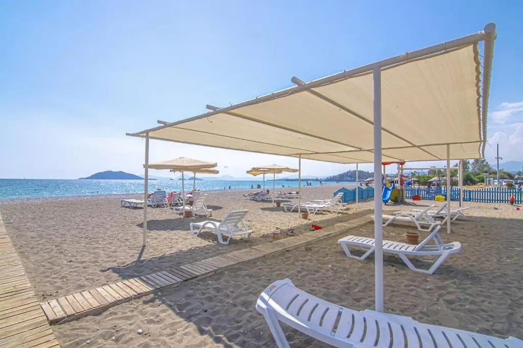 Calis'Ta Denize Sifir 8 Kisilik Villa Pearl 8 페티예