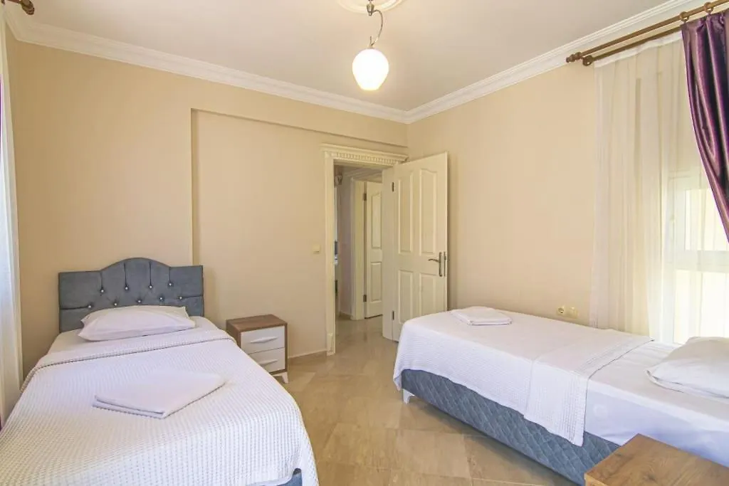 Calis'Ta Denize Sifir 8 Kisilik Villa Pearl 8 Fethiye