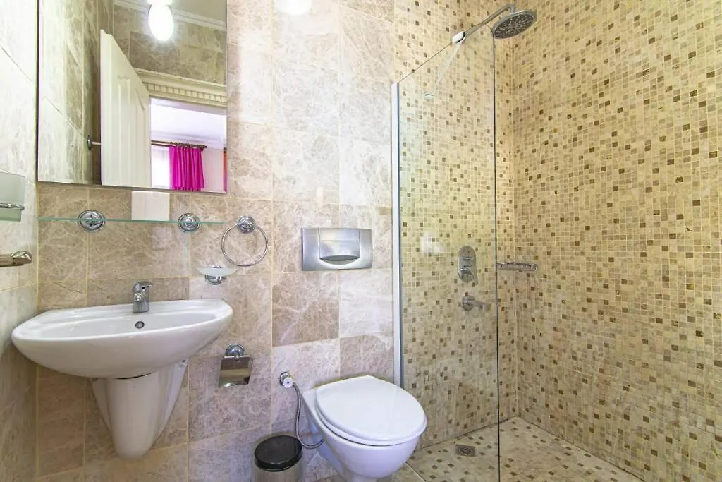 Calis'Ta Denize Sifir 8 Kisilik Villa Pearl 8 Fethiye 0*,