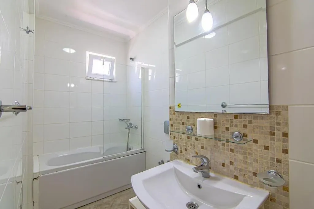 Calis'Ta Denize Sifir 8 Kisilik Villa Pearl 8 Fethiye