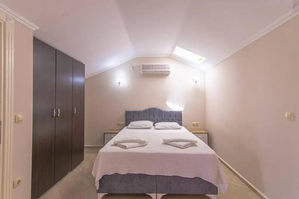 Calis'Ta Denize Sifir 8 Kisilik Villa Pearl 8 Fethiye 0*,
